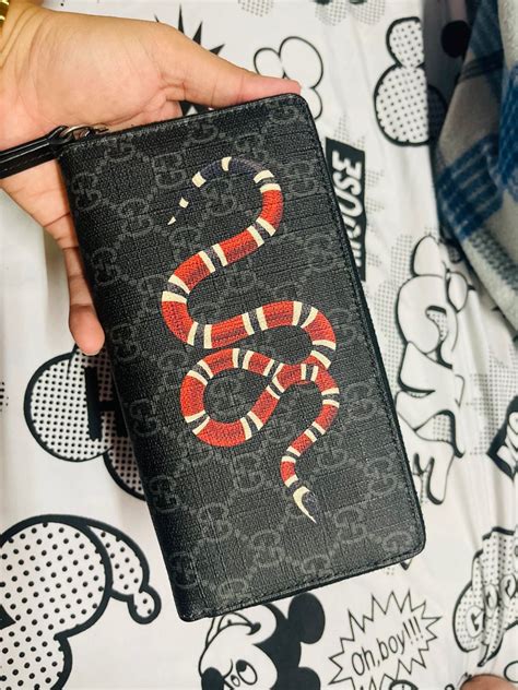 gucci snake walller|gucci wallet stitches longer.